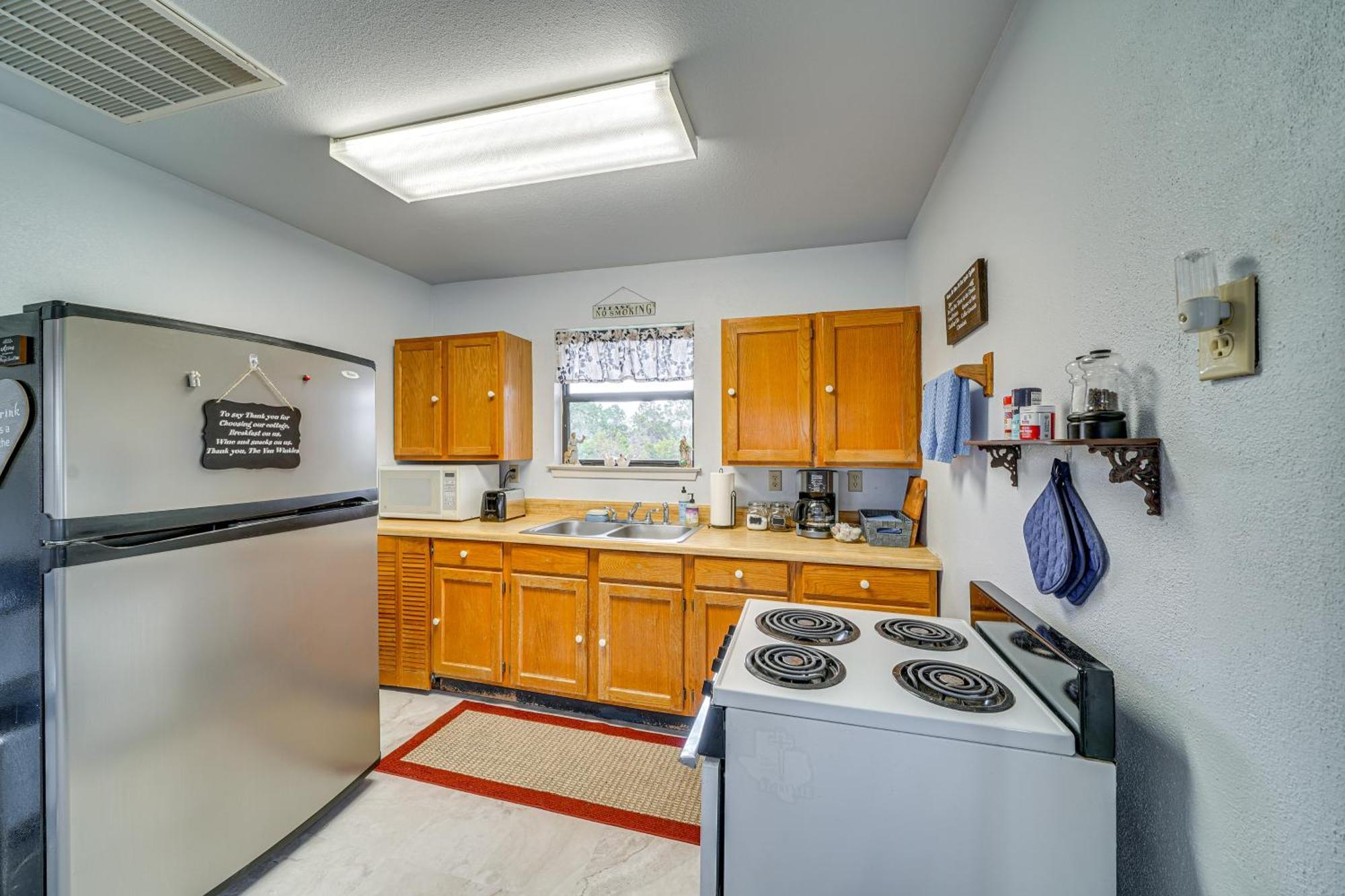 Cozy Kerrville Guest Cottage Near Guadalupe River! Екстериор снимка